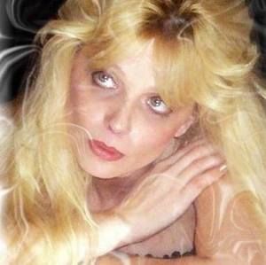 Meet your Posher, Genie